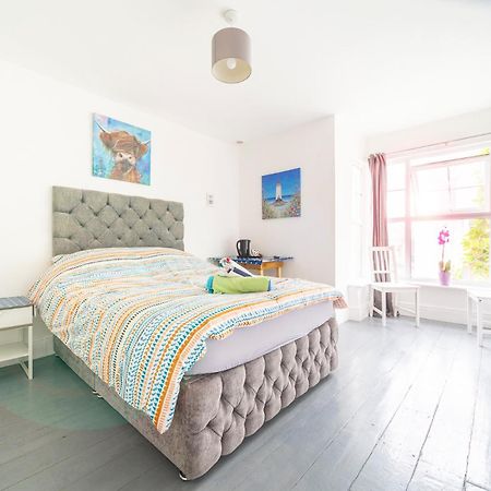 Palace Surf Lodge Ньюкі Екстер'єр фото